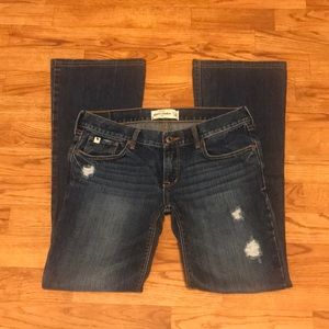 Abercrombie Distressed Jeans size 16 Slim 💕